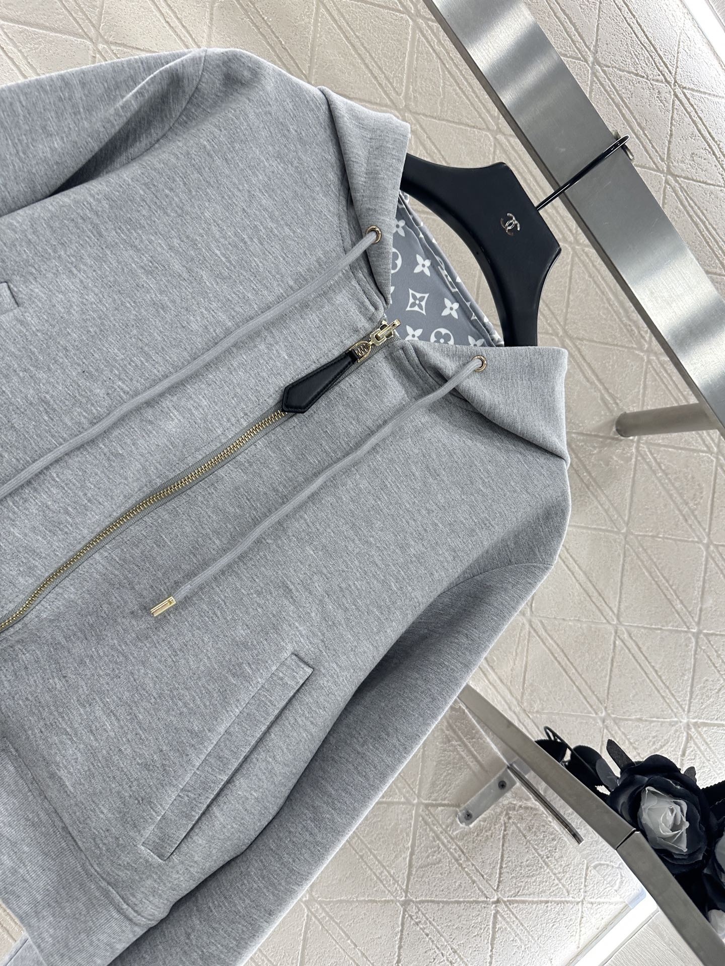 25fw Two sided hooded suit