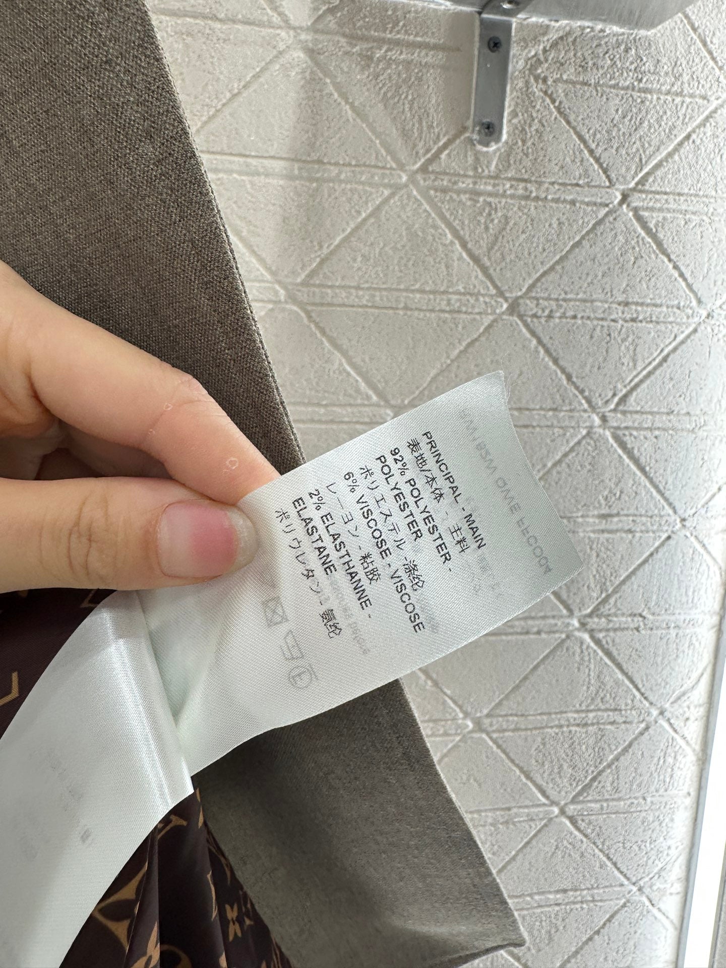 25fw Collar waistband mid length jacket