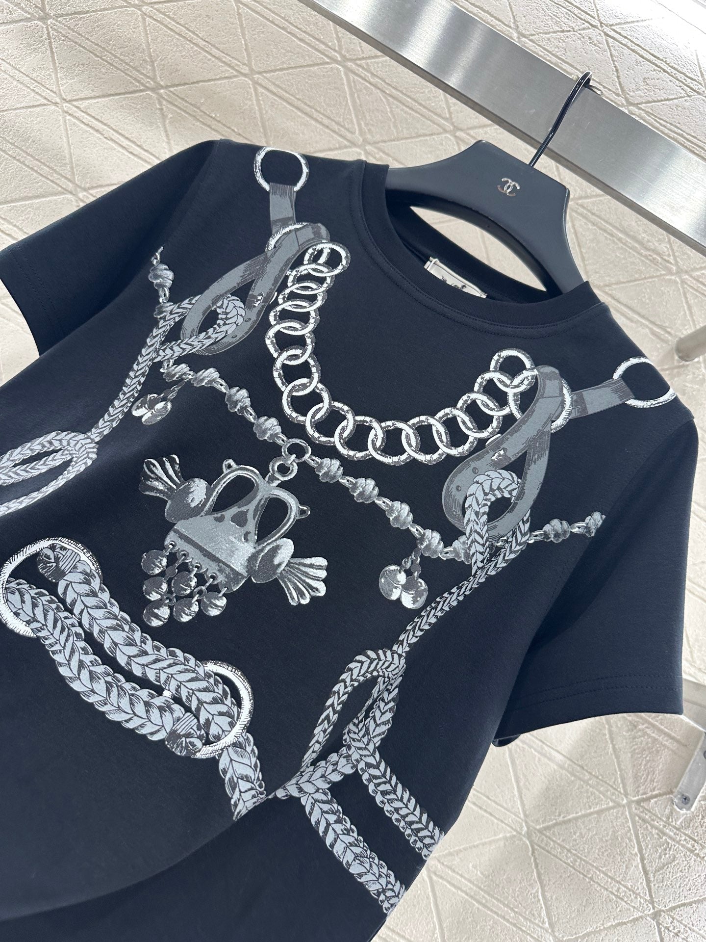 25fw Chain buckle printed T-shirt