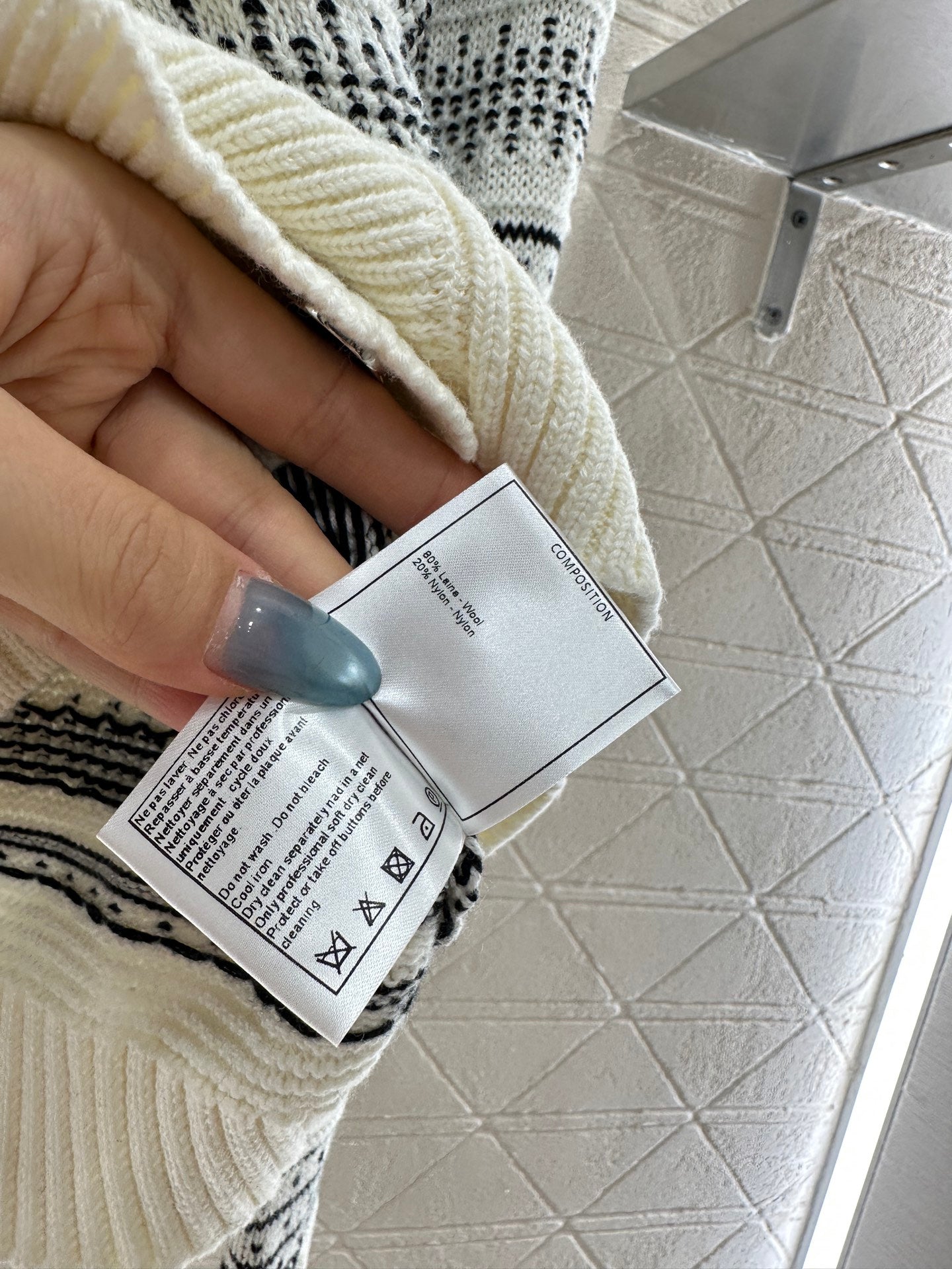 25fw Striped knitted cardigan