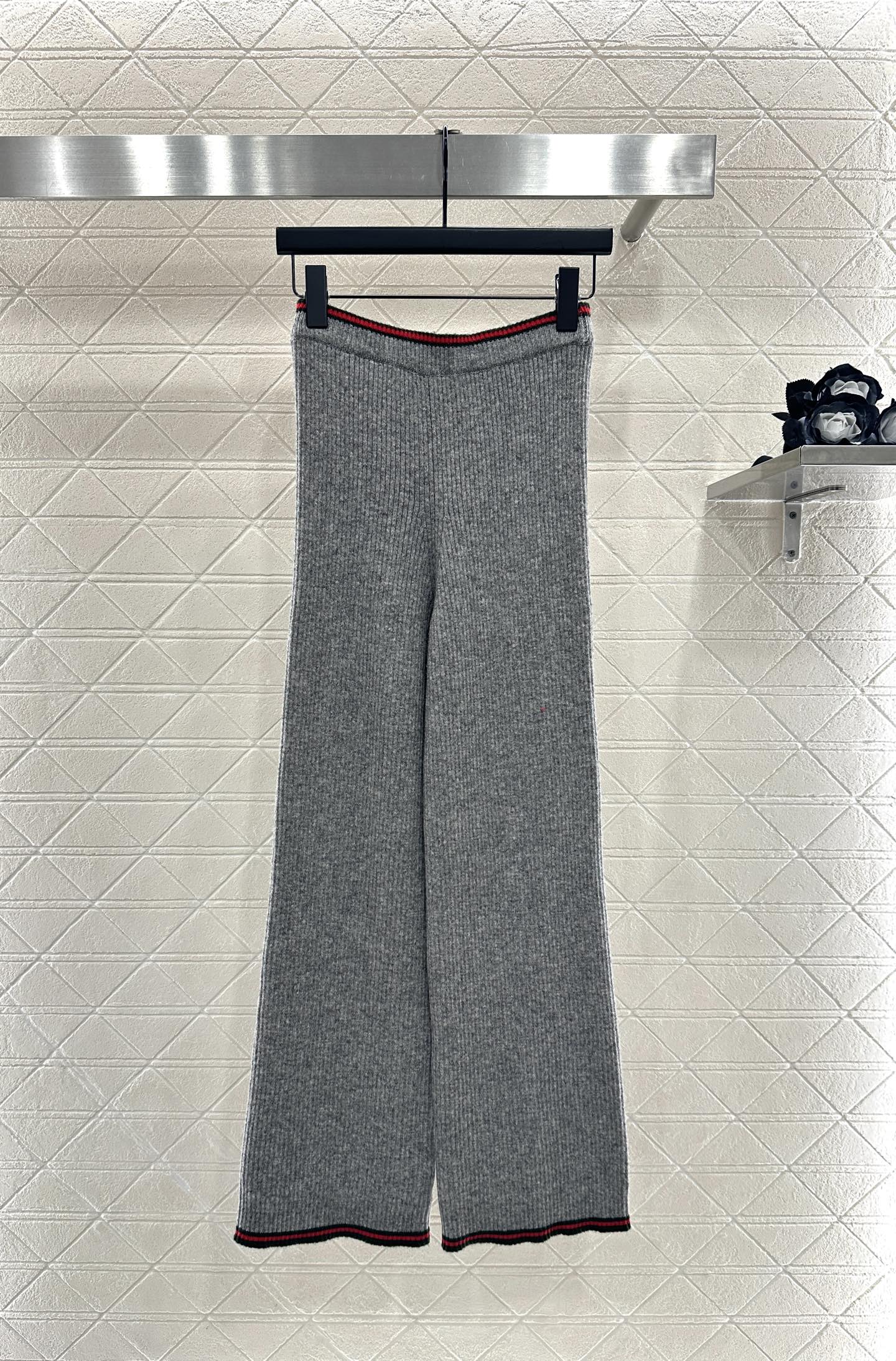 Color blocking pocket set