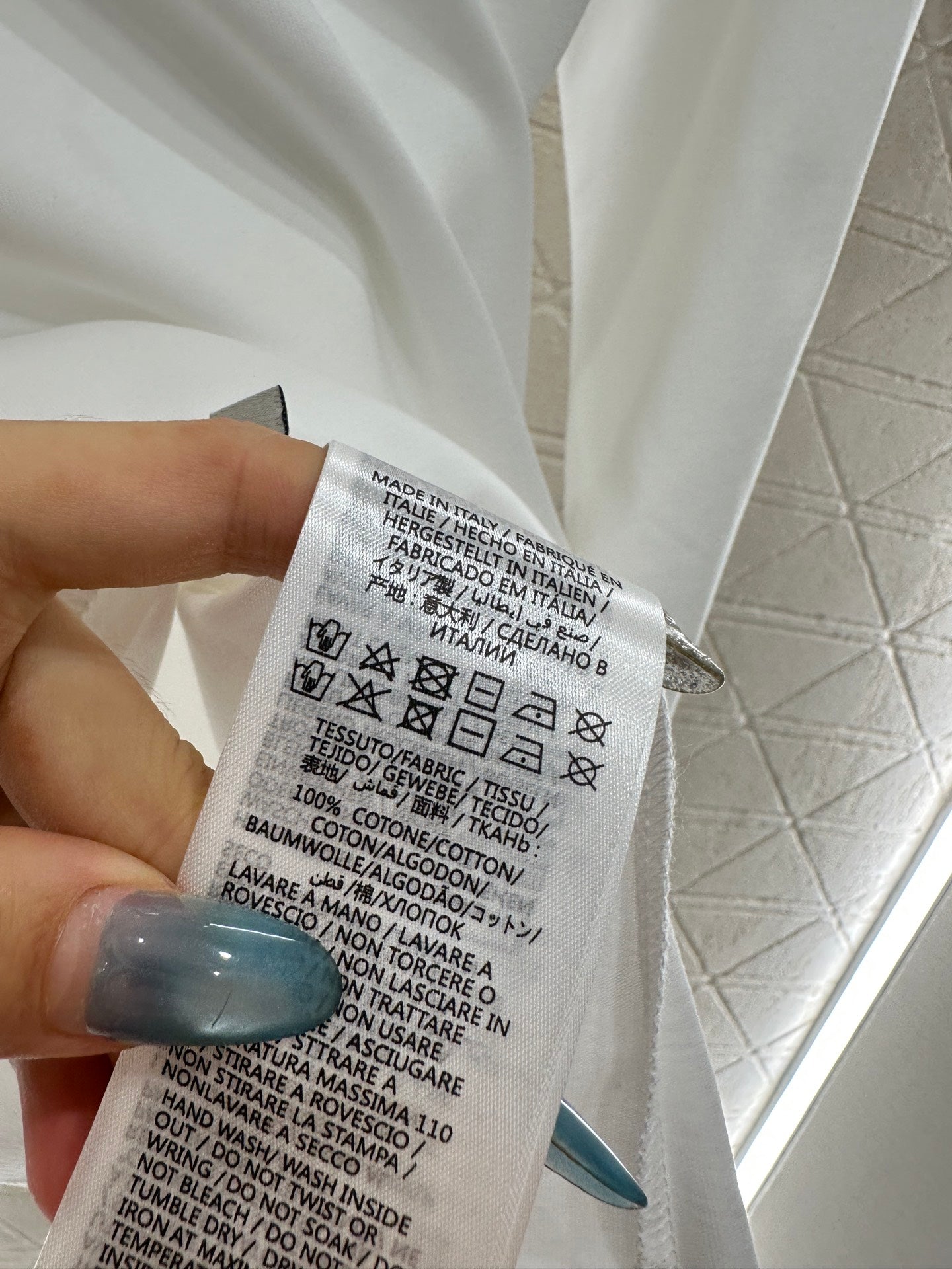 Rhinestone letter long sleeved shirt