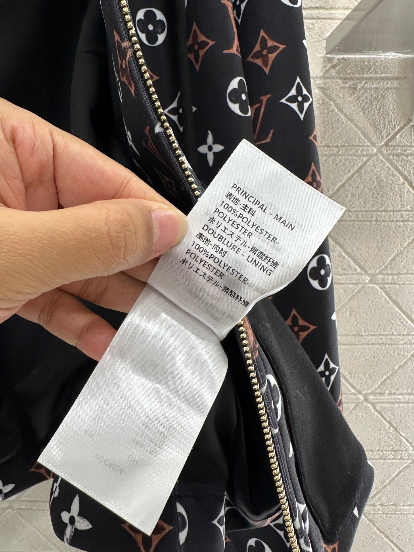 Printed hooded jacket