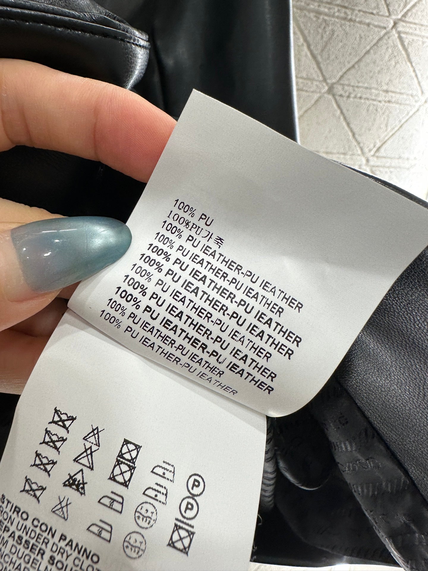 Silhouette leather suit jacket