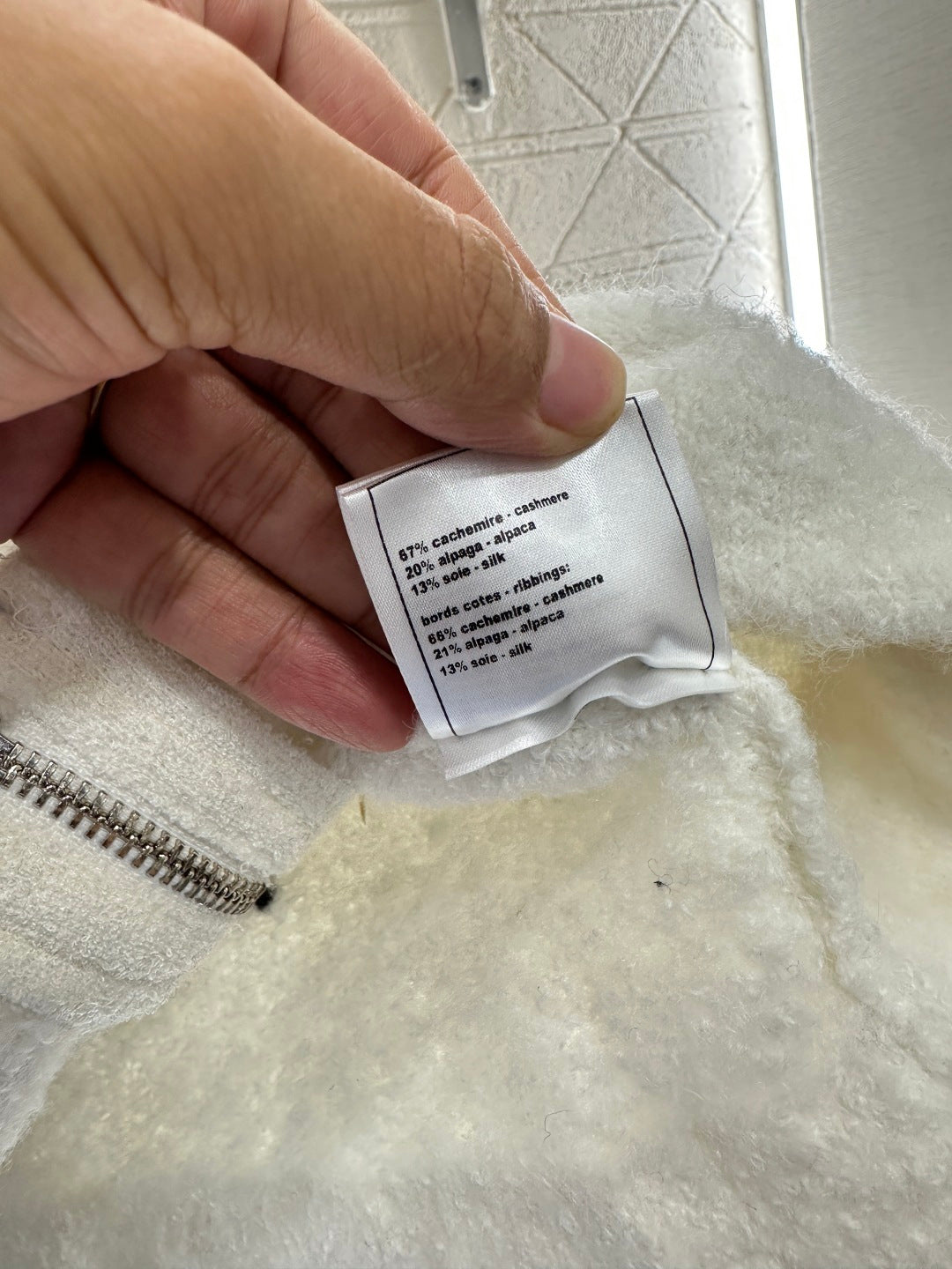 Knitted hooded zipper jacket