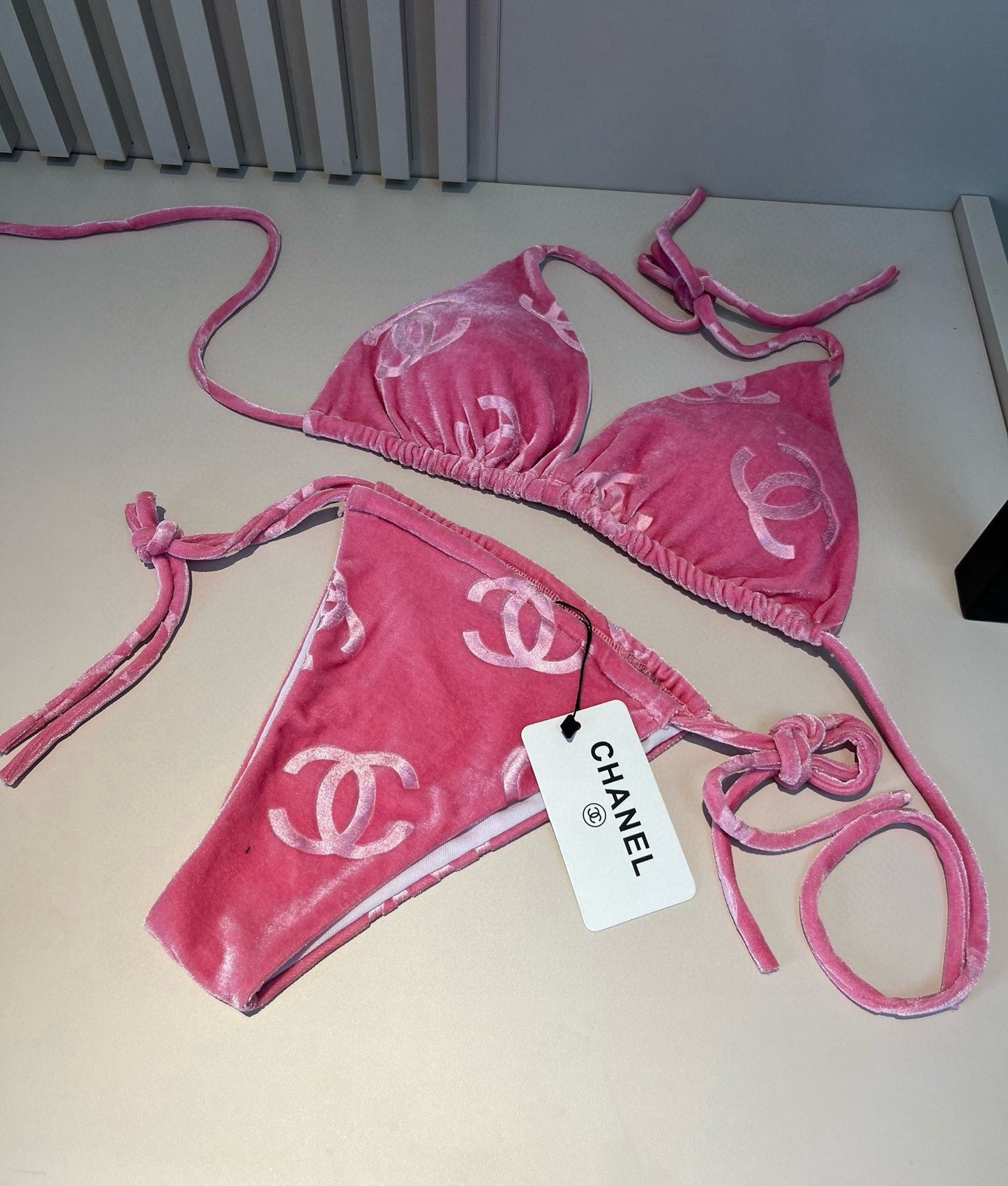 25 Corduroy Classic Bikini Three-Piece Set