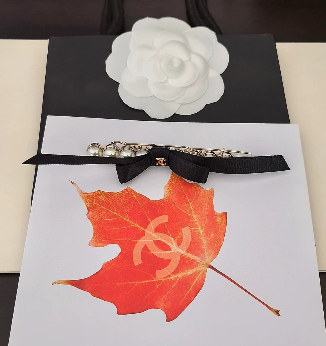 Bow tie CC hair clip