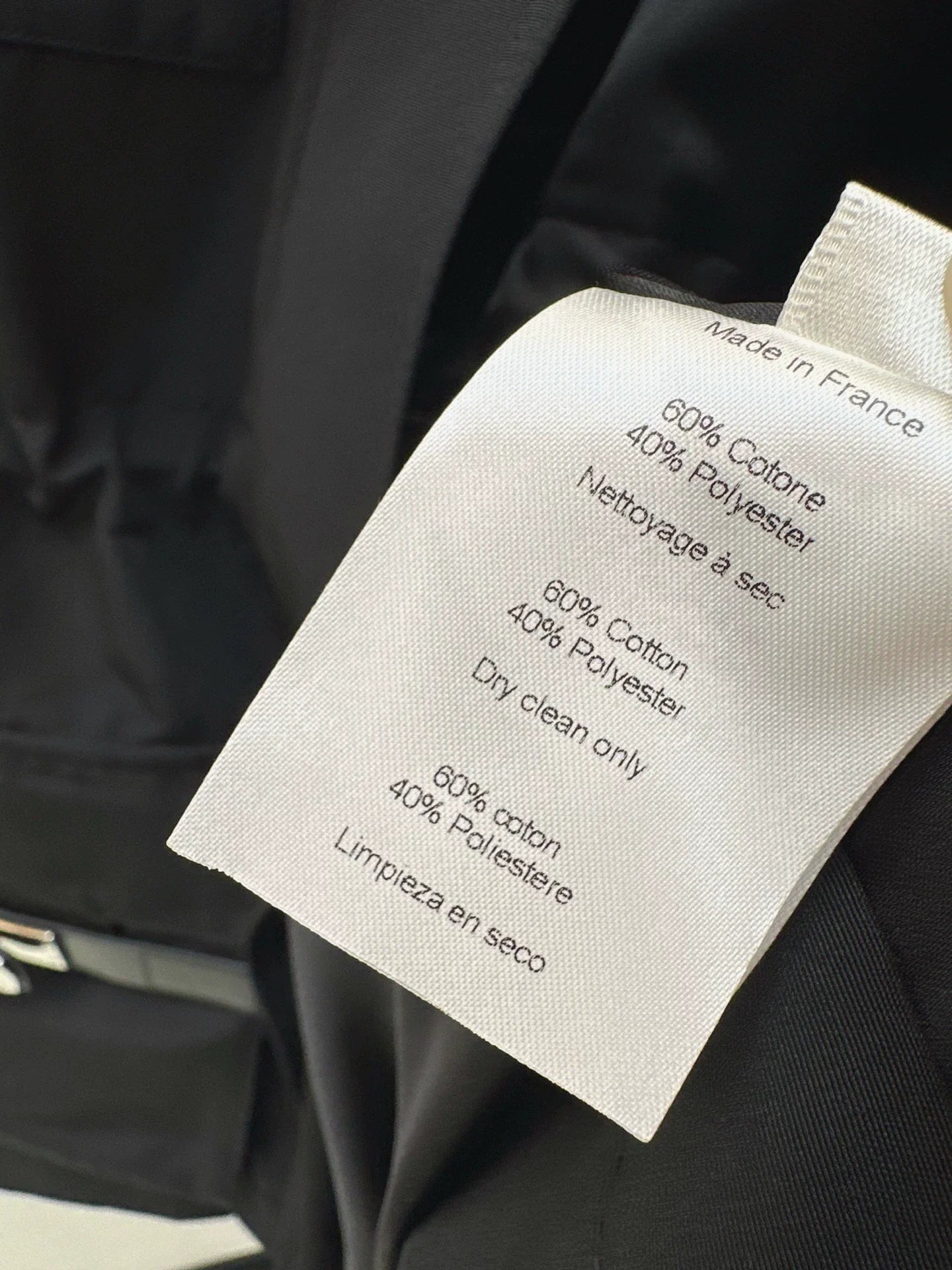 25fw Hooded windbreaker jacket