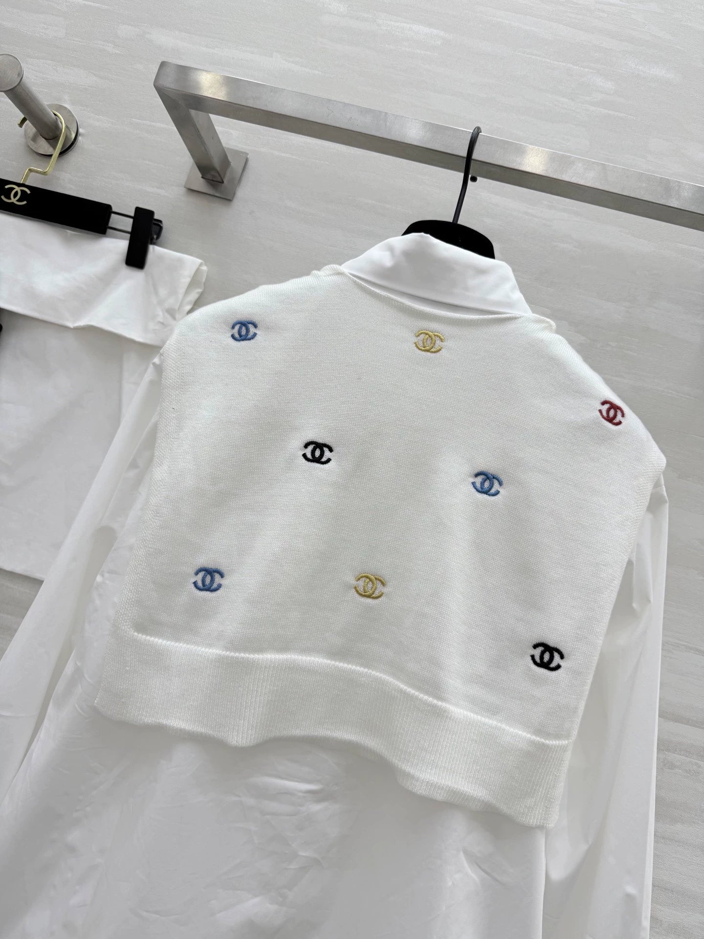 Shawl style two-piece shirt set (vintage series)