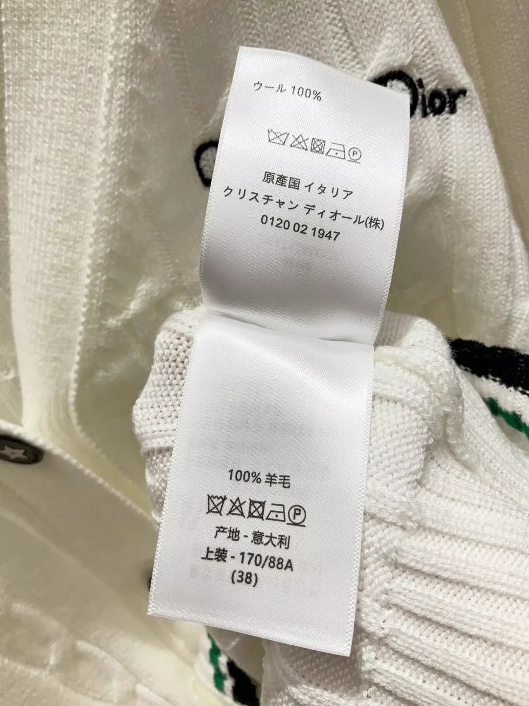 25fw V-neck long sleeved cardigan