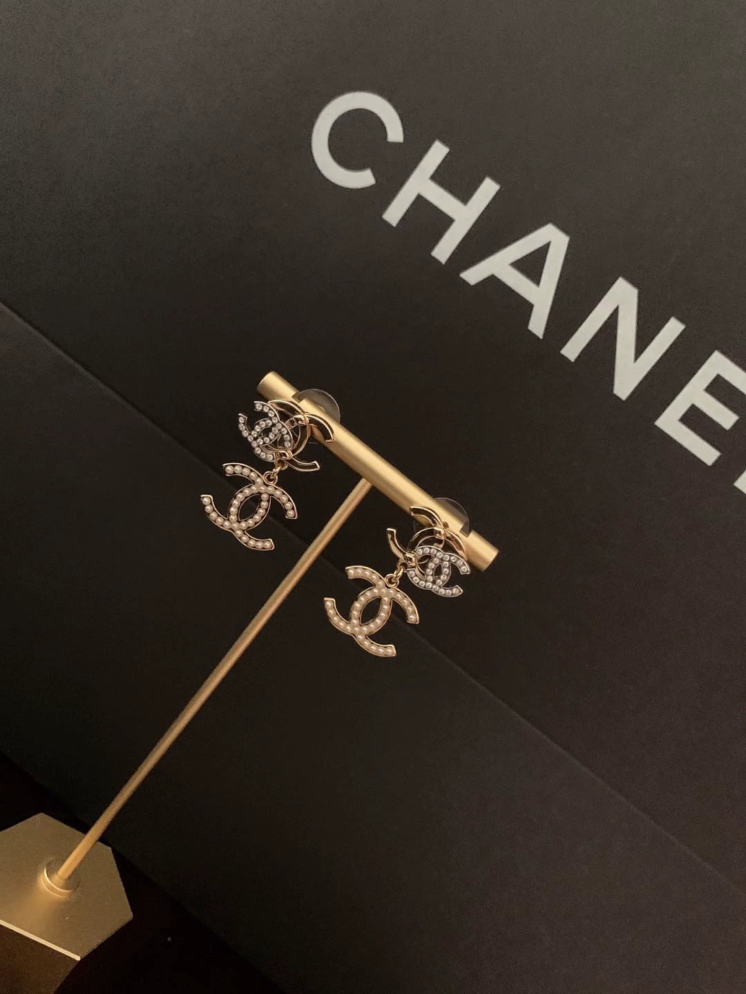 Double C earrings
