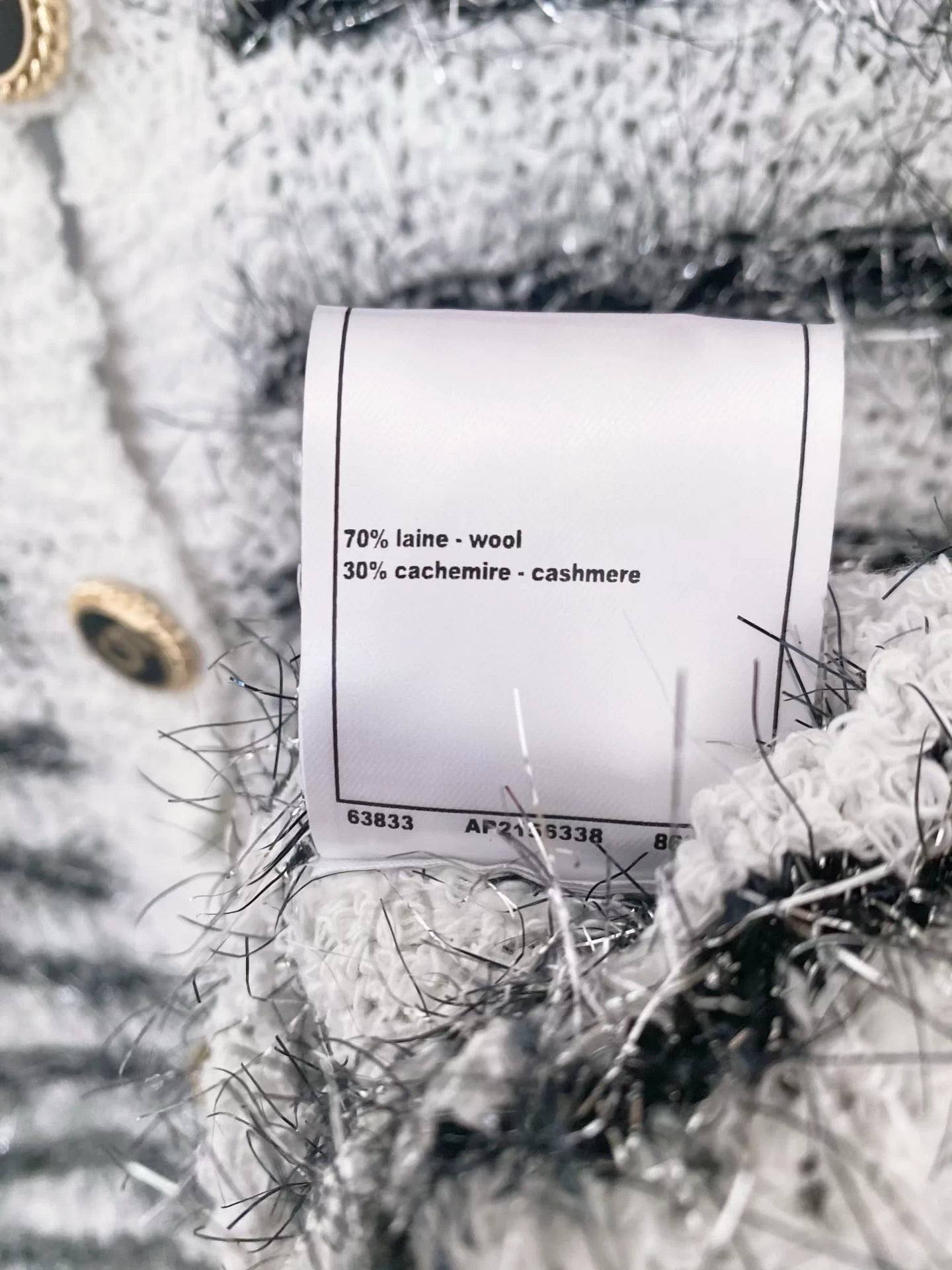 25fw Round neck cardigan