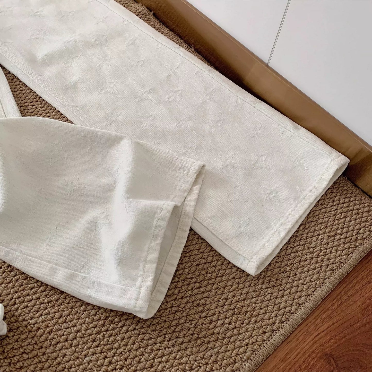 25 Jacquard High-quality white straight-leg pants