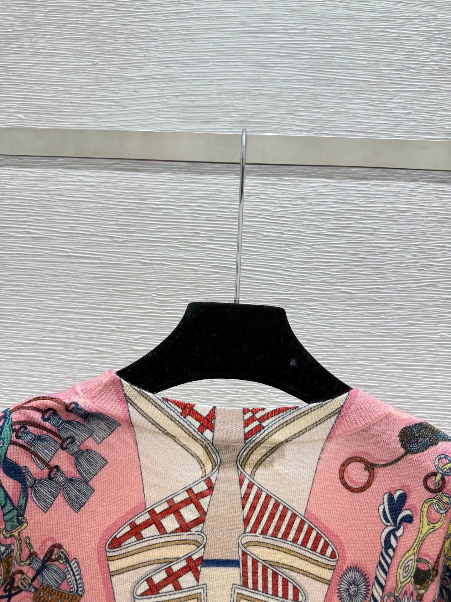 Pink wool printed top