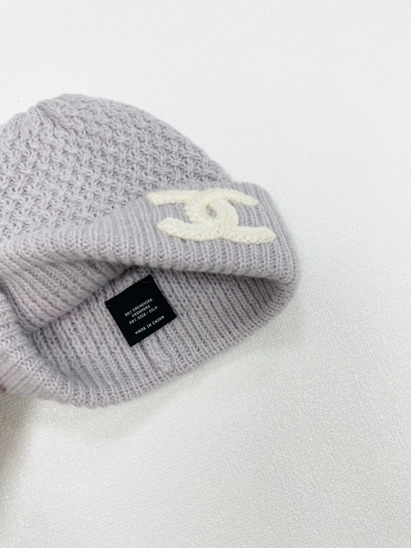 C logo knitted cold hat