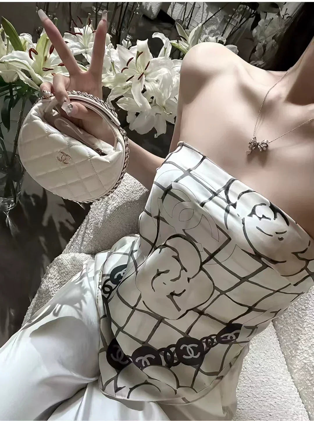 C 25 Camellia Scarf(pink/white)