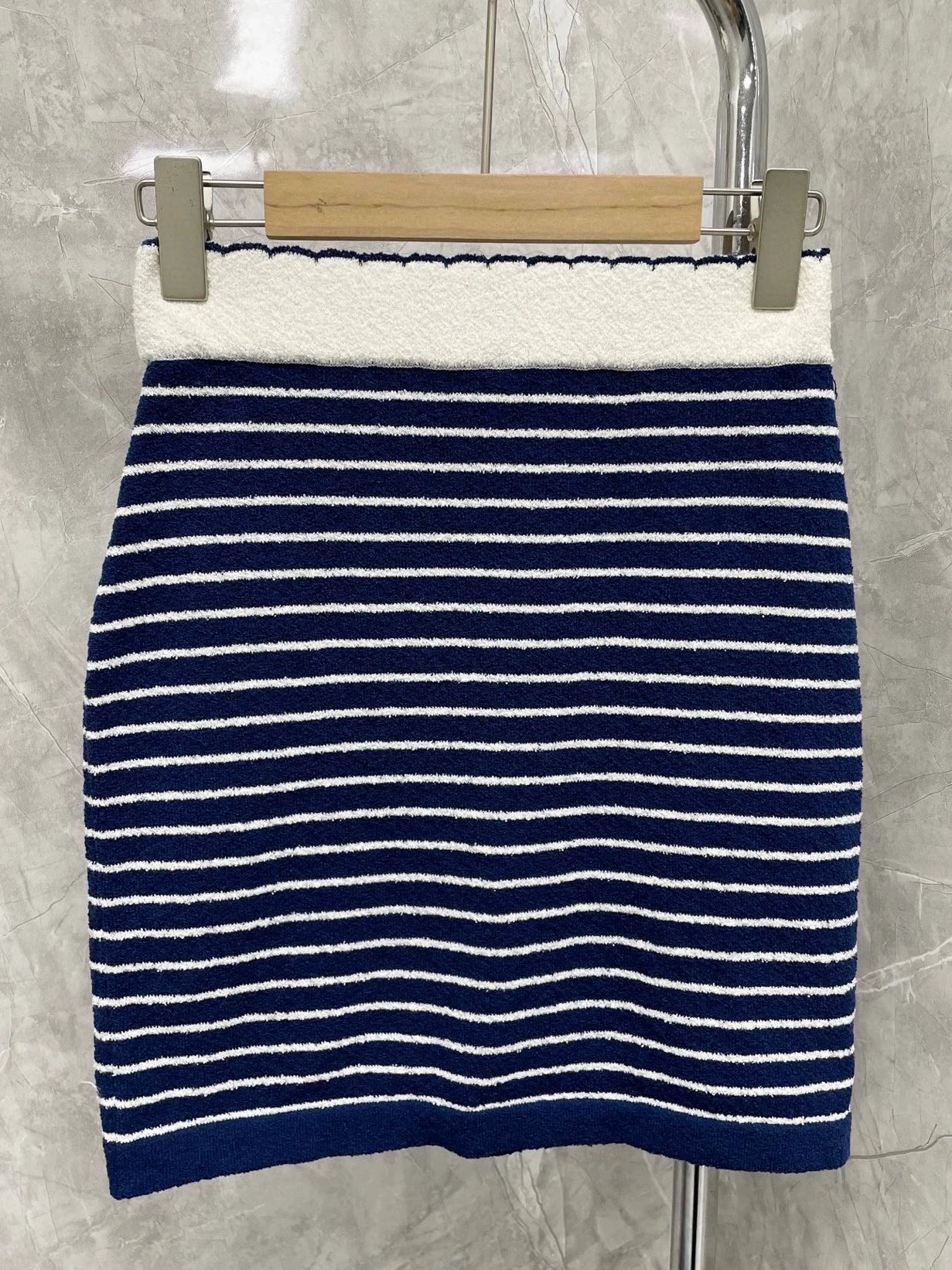25 Summer new dark blue striped sweater suspender top + skirt set