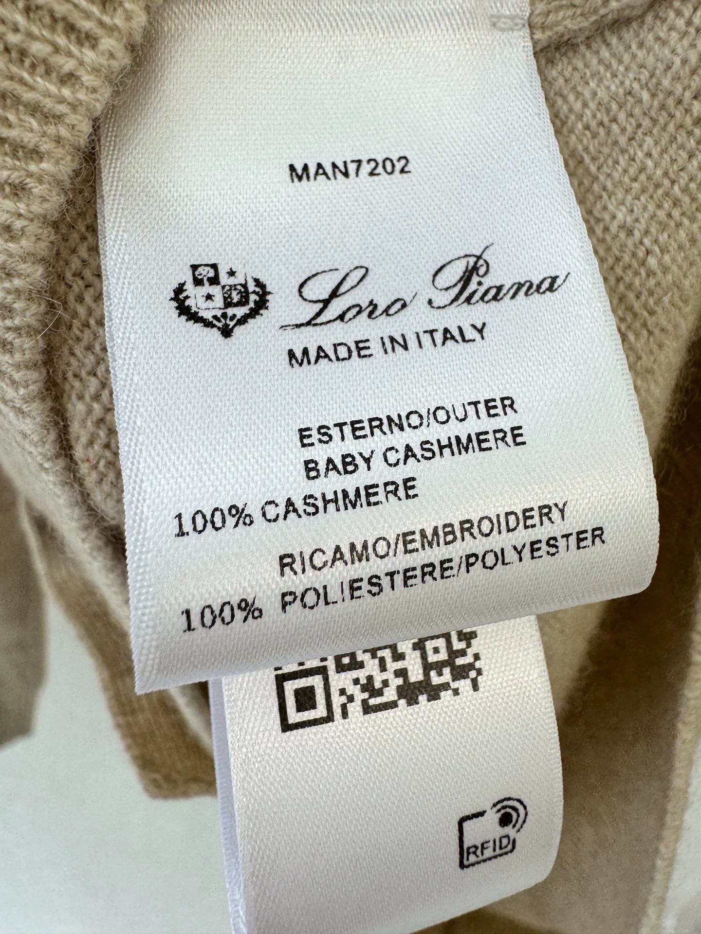 Hollow embroidery cashmere cardigan