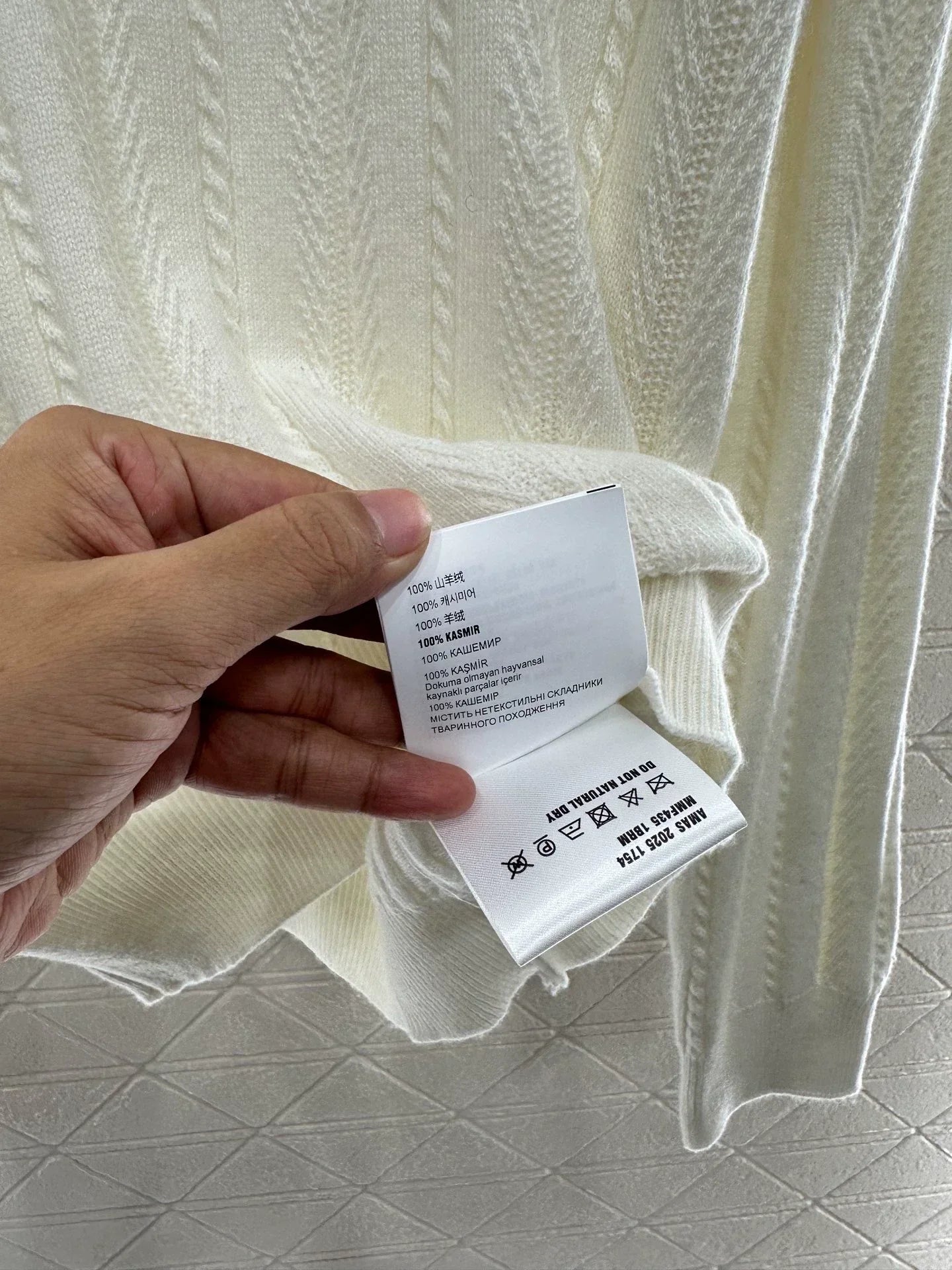 25 Fried Dough Twists lapel knitted top