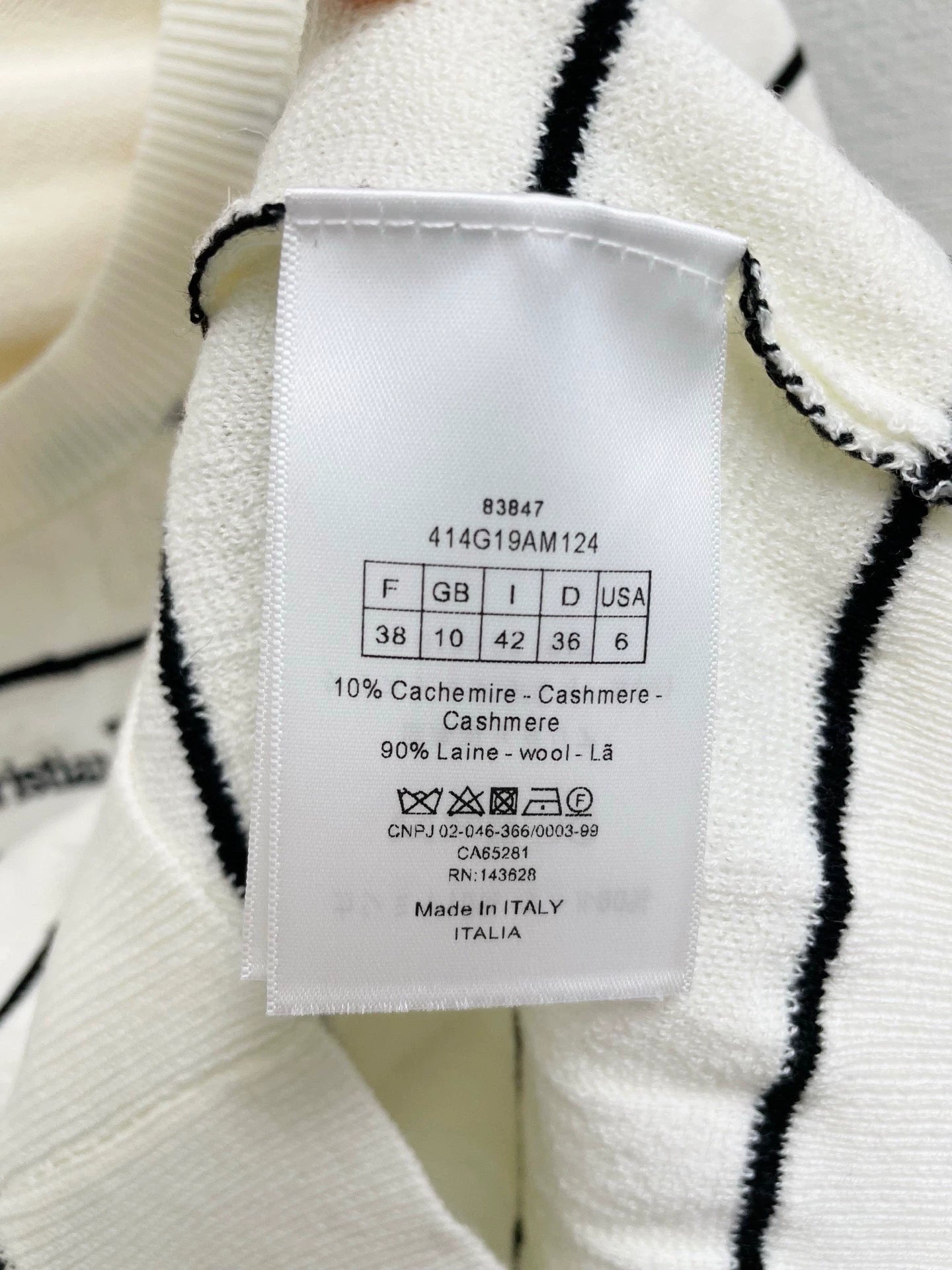 25fw Embroidered long sleeves with letters