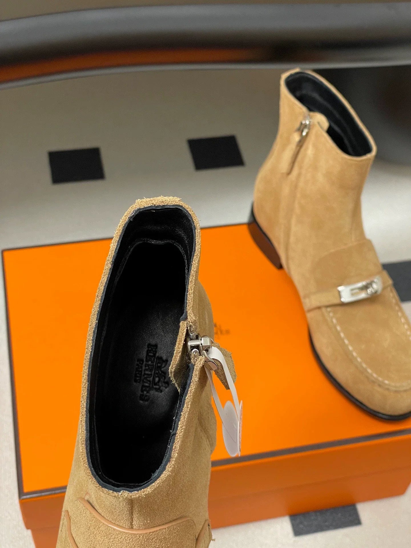 25Fw flat bottomed side zipper short boots