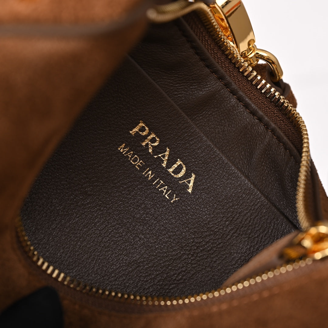 PProduct details Nubuck leather