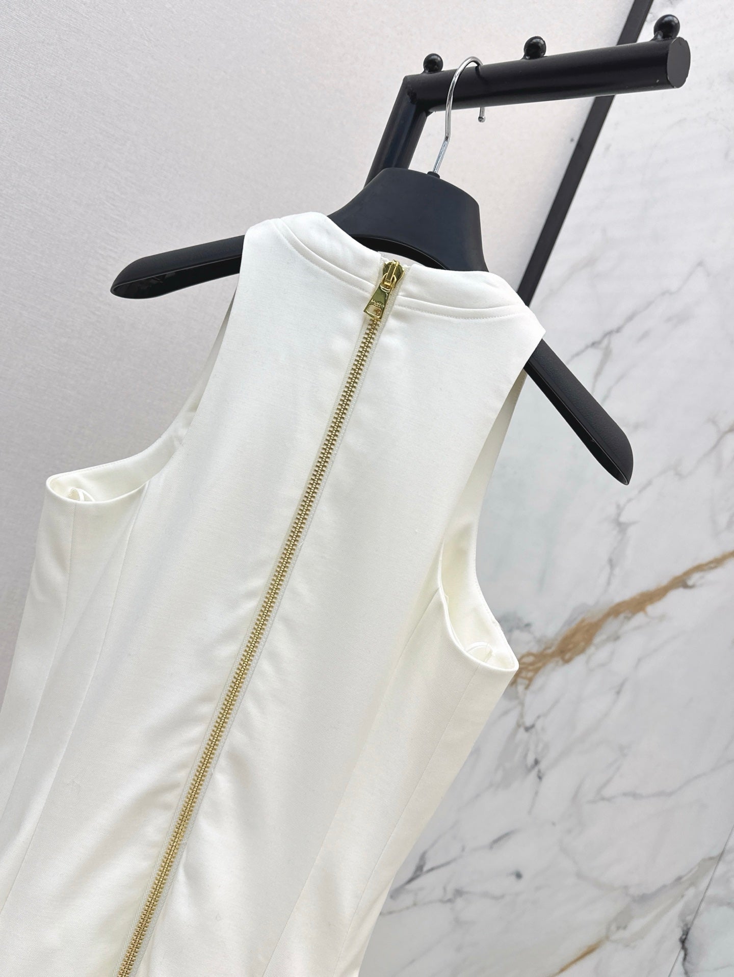 25ss sleeveless dress