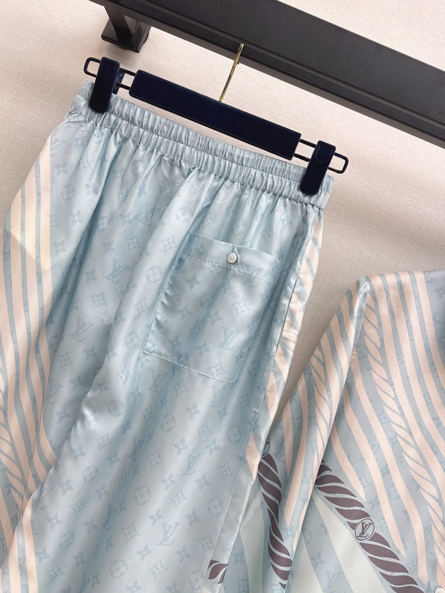 25ss silk shirt pants set