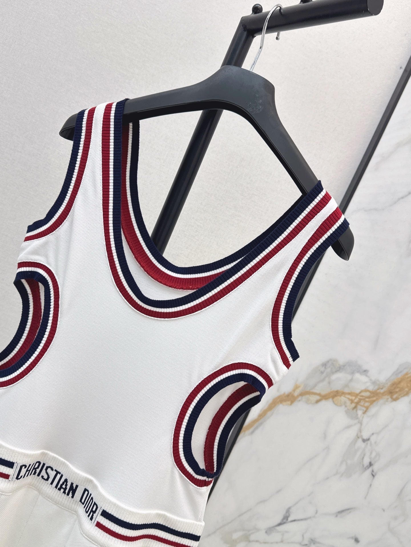 25ss sleeveless dress