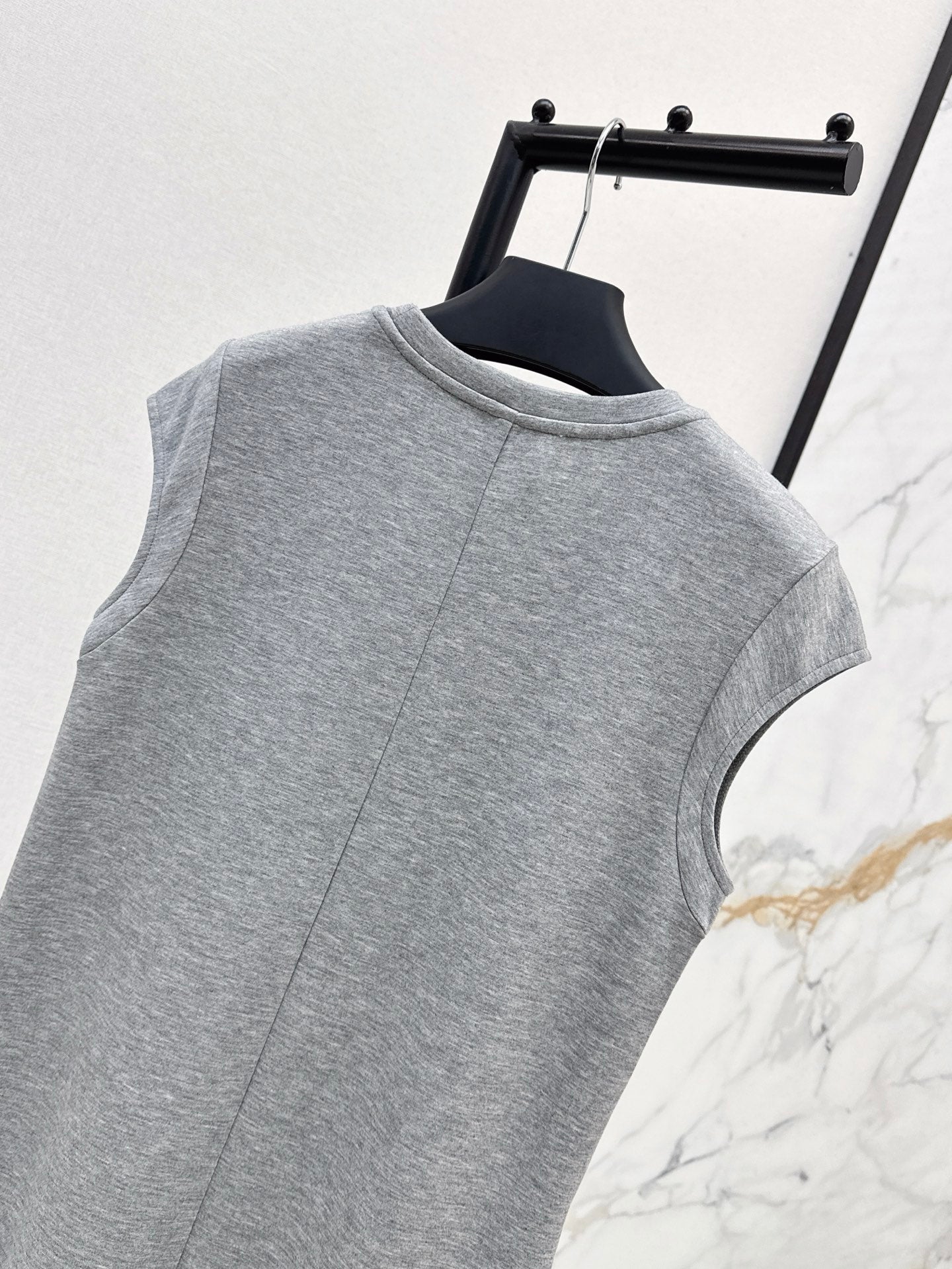 25ss sleeveless dress