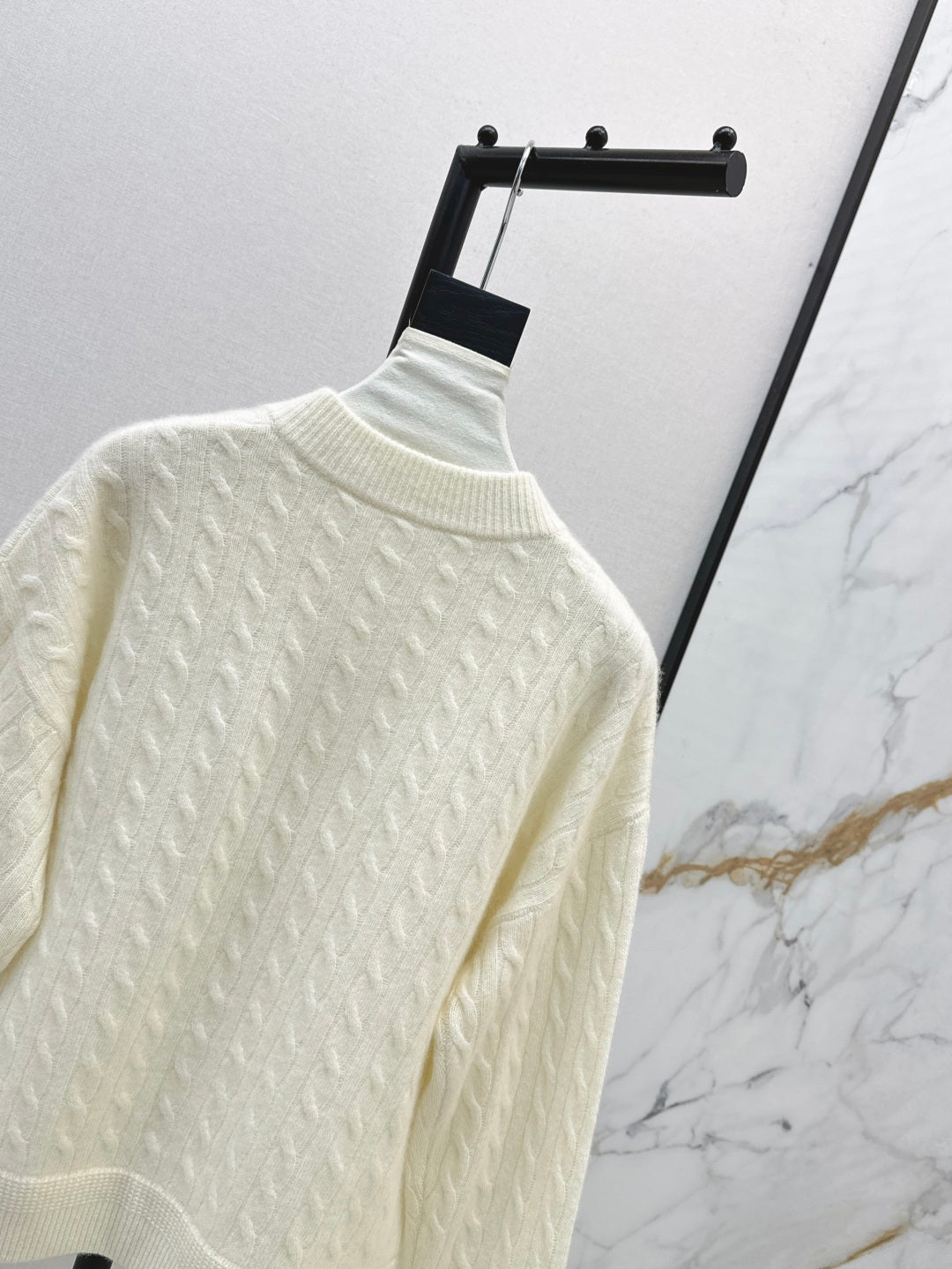 25fw knitted cardigan