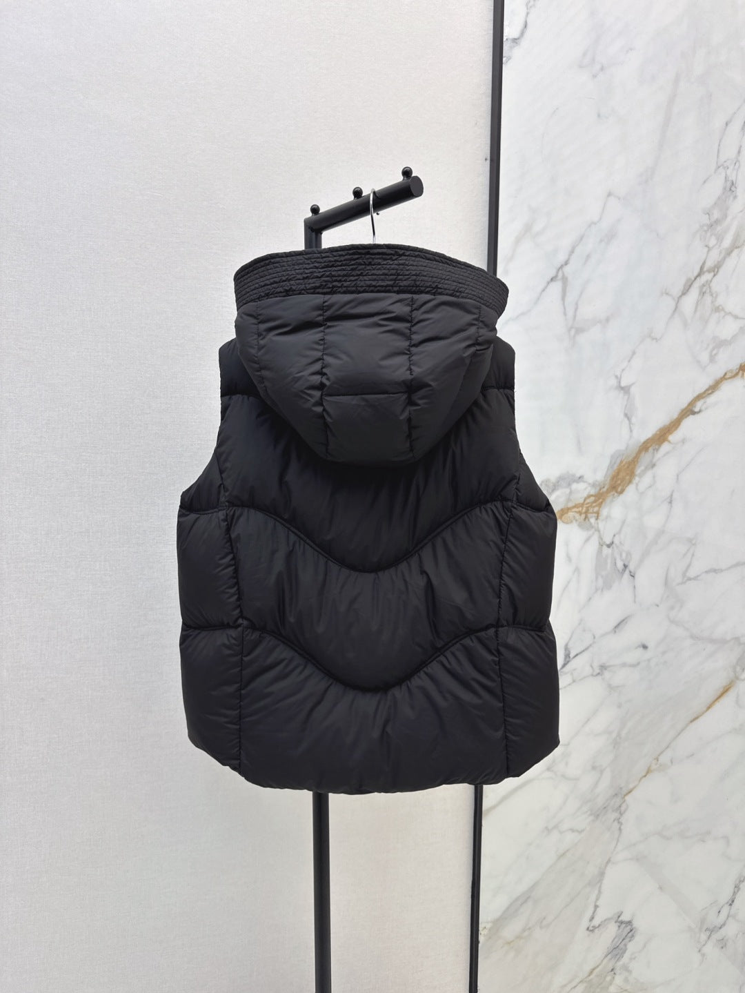 Max 25ss down vest