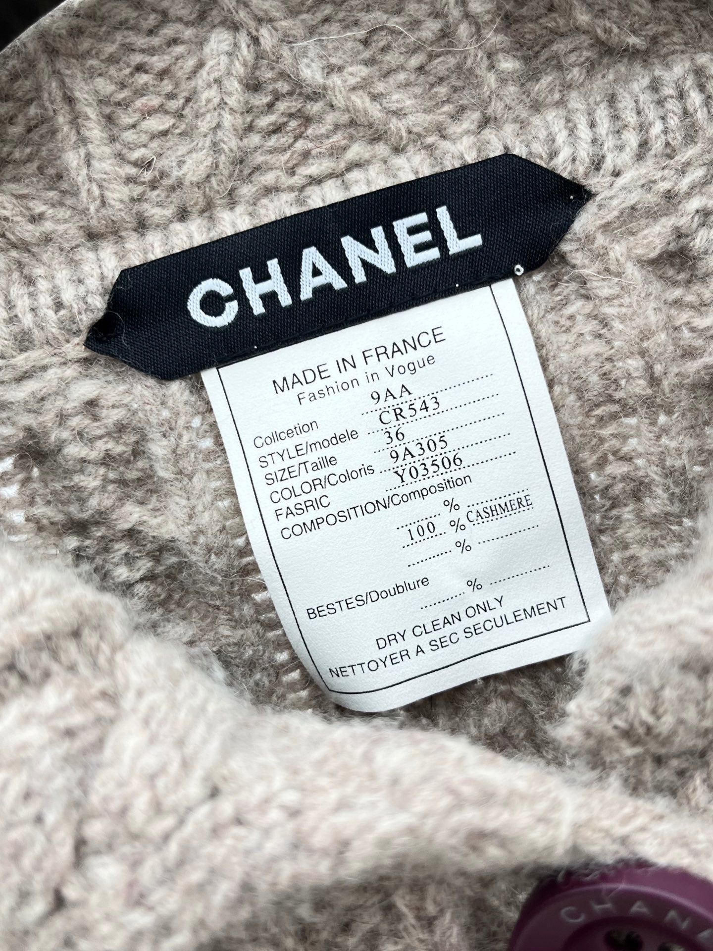 25 Fried Dough Twists hook lapel cashmere cardigan