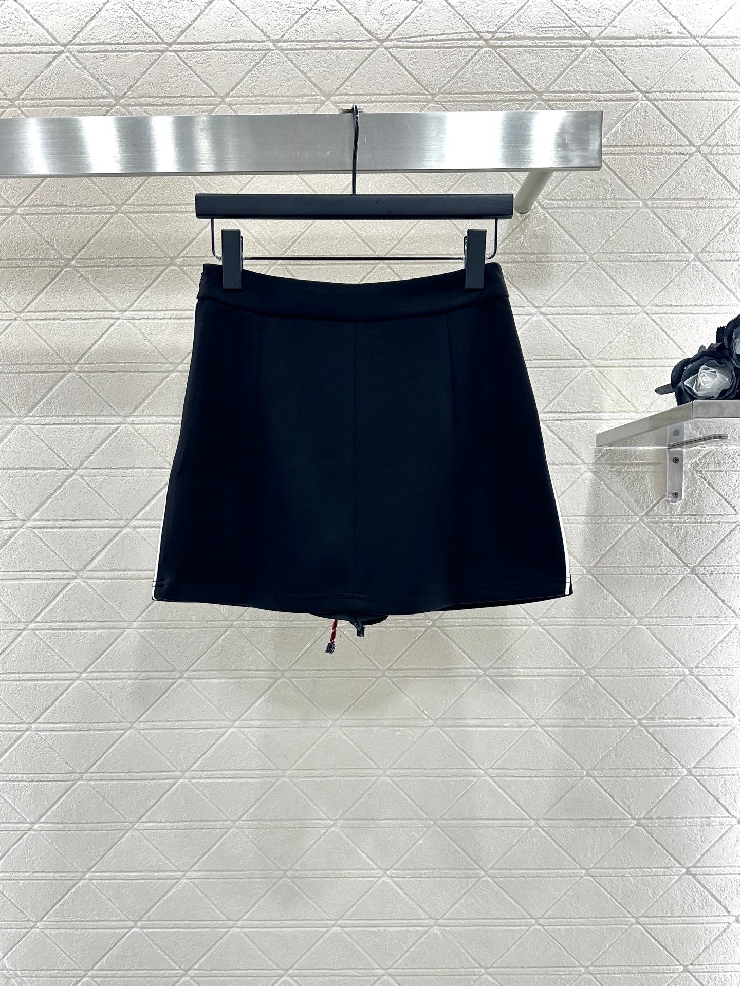 25 Hooded jacket and short skirt set