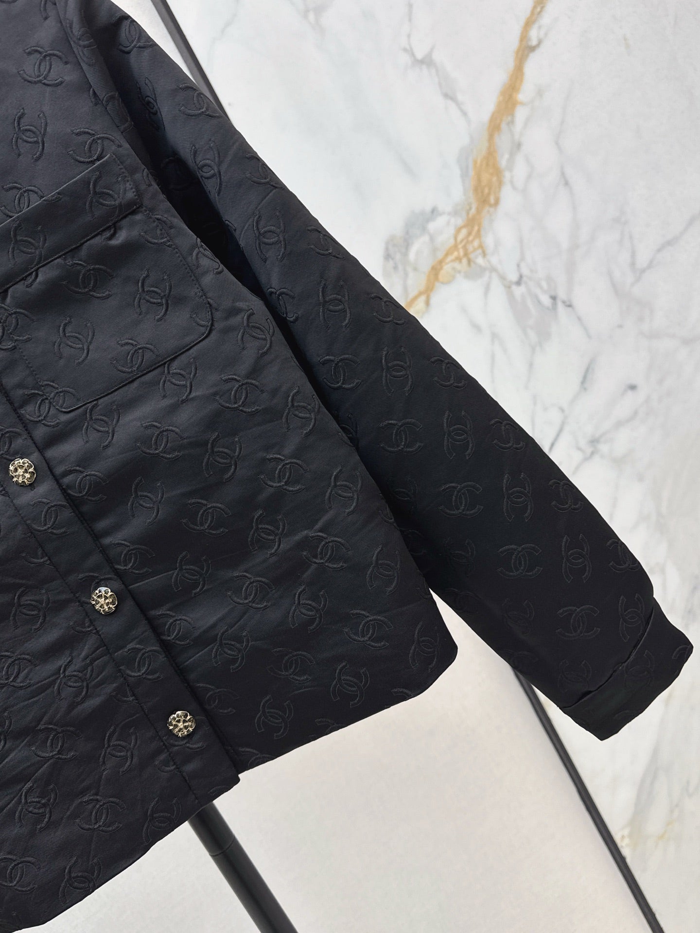 25 New jacquard logo jacket