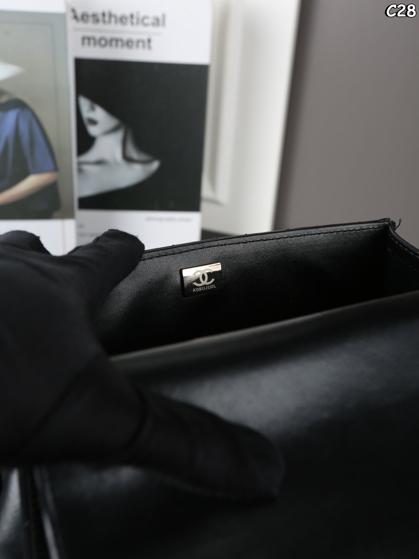 25 new mini woven hand chain bag