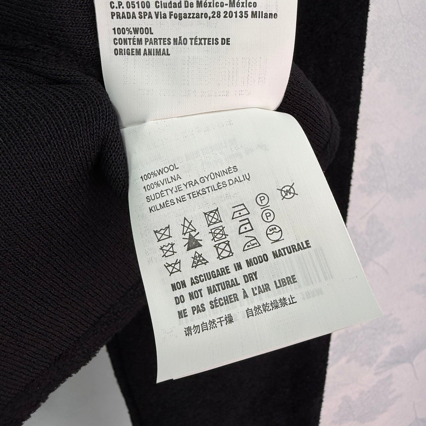 25fw new round neck knitted cardigan