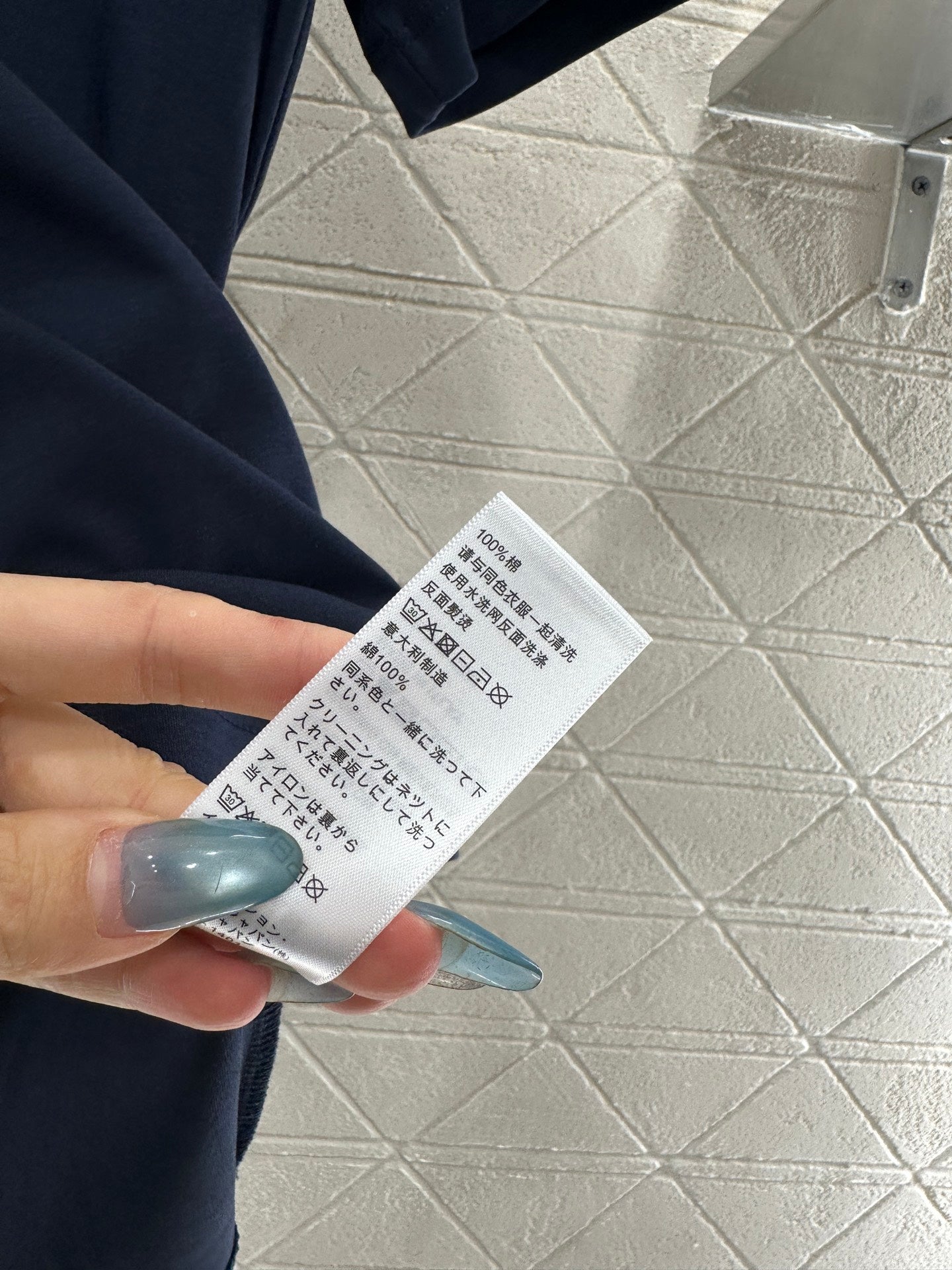 Round neck beaded lettering cotton short sleeves