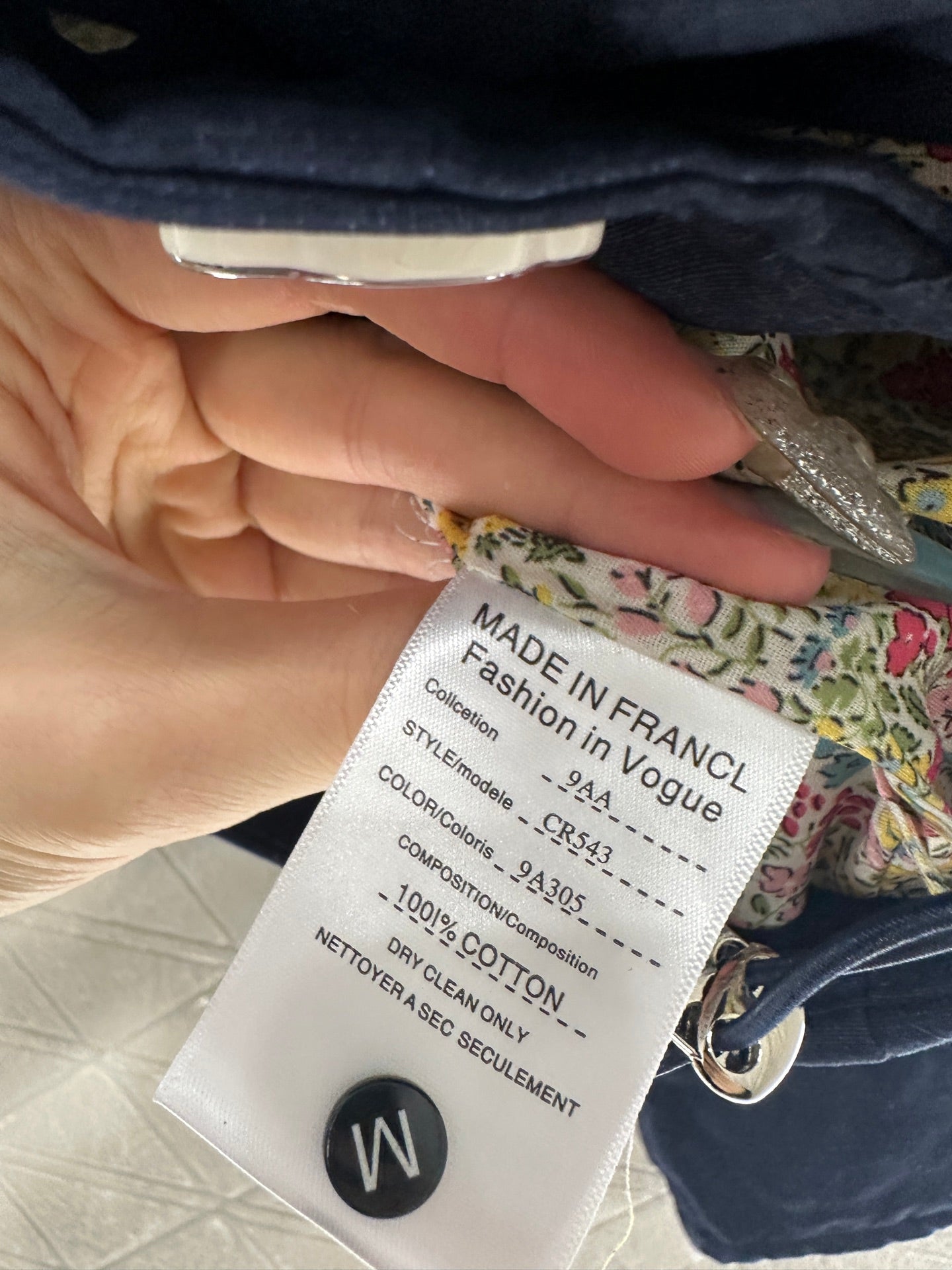 Diamond-quilted crew neck down jacket