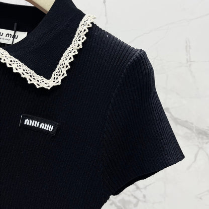 Sweet Color-Block Peter Pan Collar Knit Top