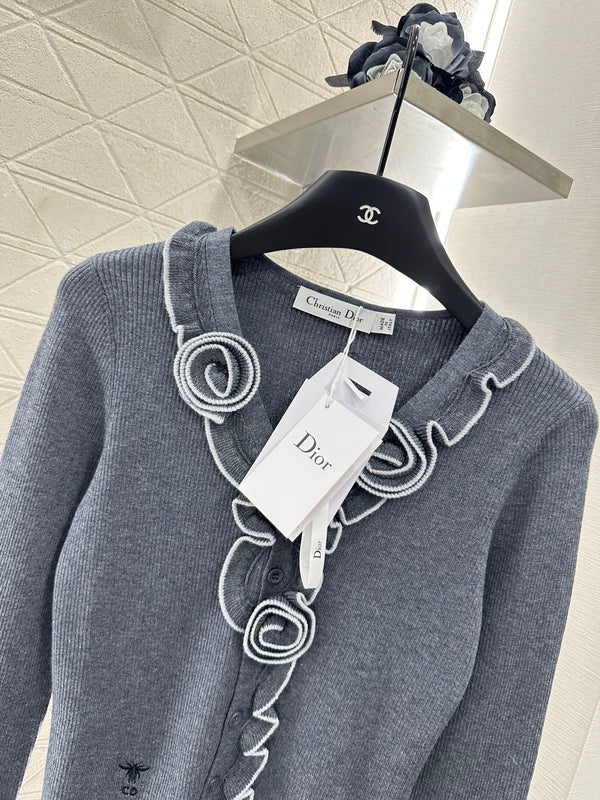 25 new product Flower knitted cardigan