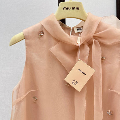 Sweetheart Neckline Dress with Bow-Tie Ribbon & Crystal Embellishments