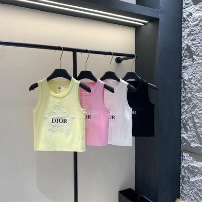 Five-pointed star knitted vest