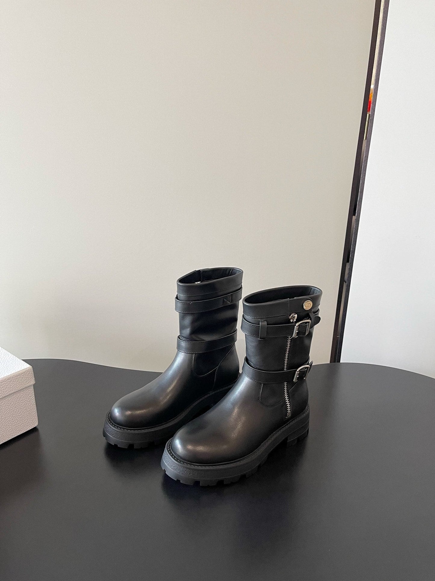 Thick soled knight boots, heavy-duty Martin boots