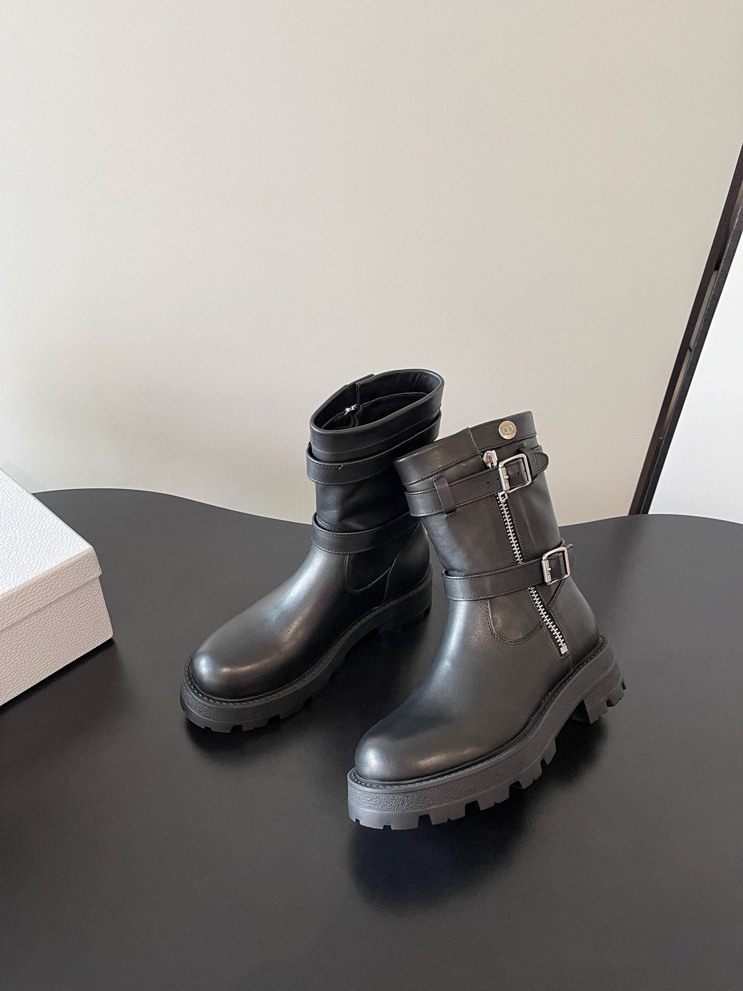Thick soled knight boots, heavy-duty Martin boots