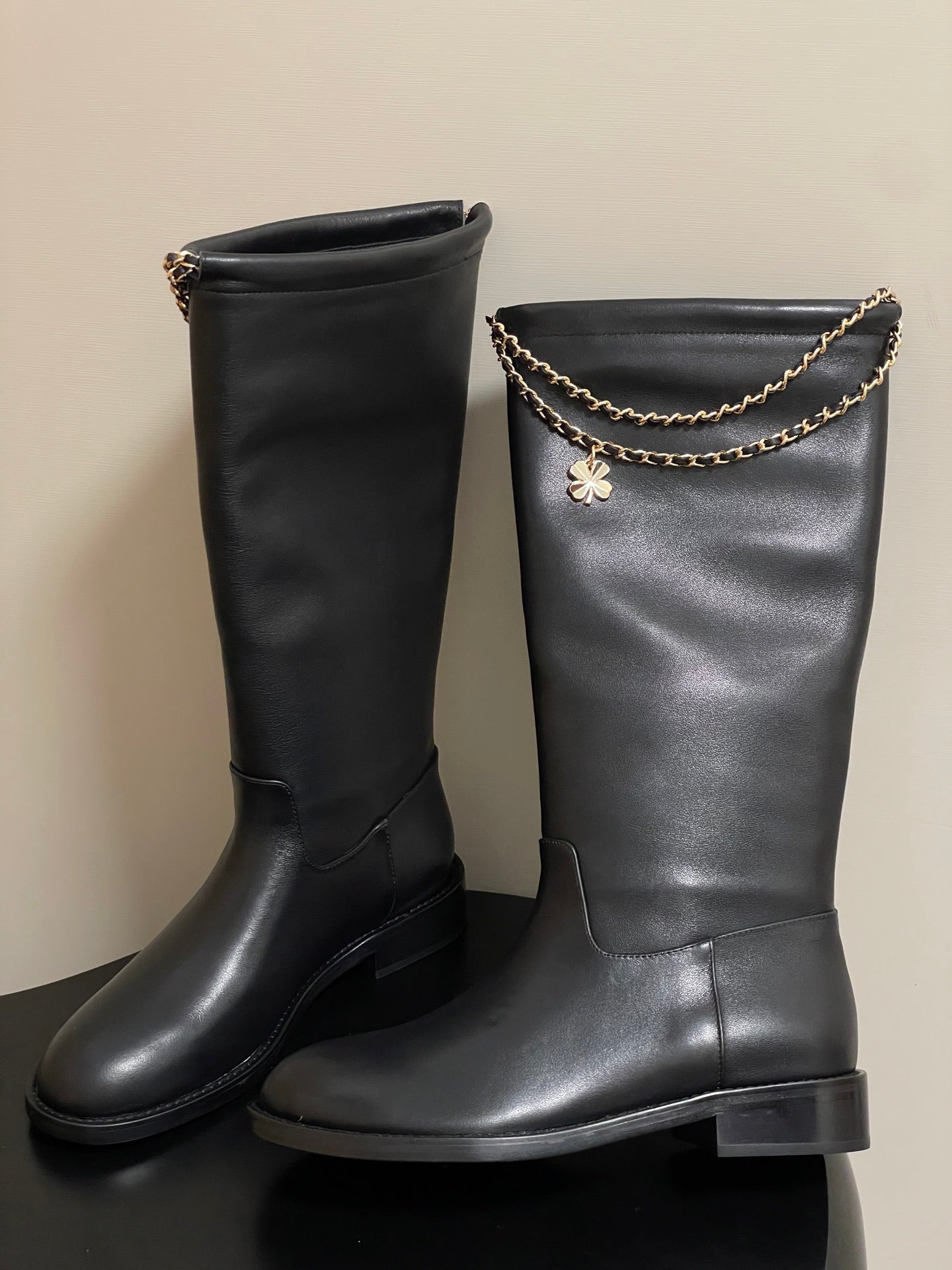 Chain boots suede short boots