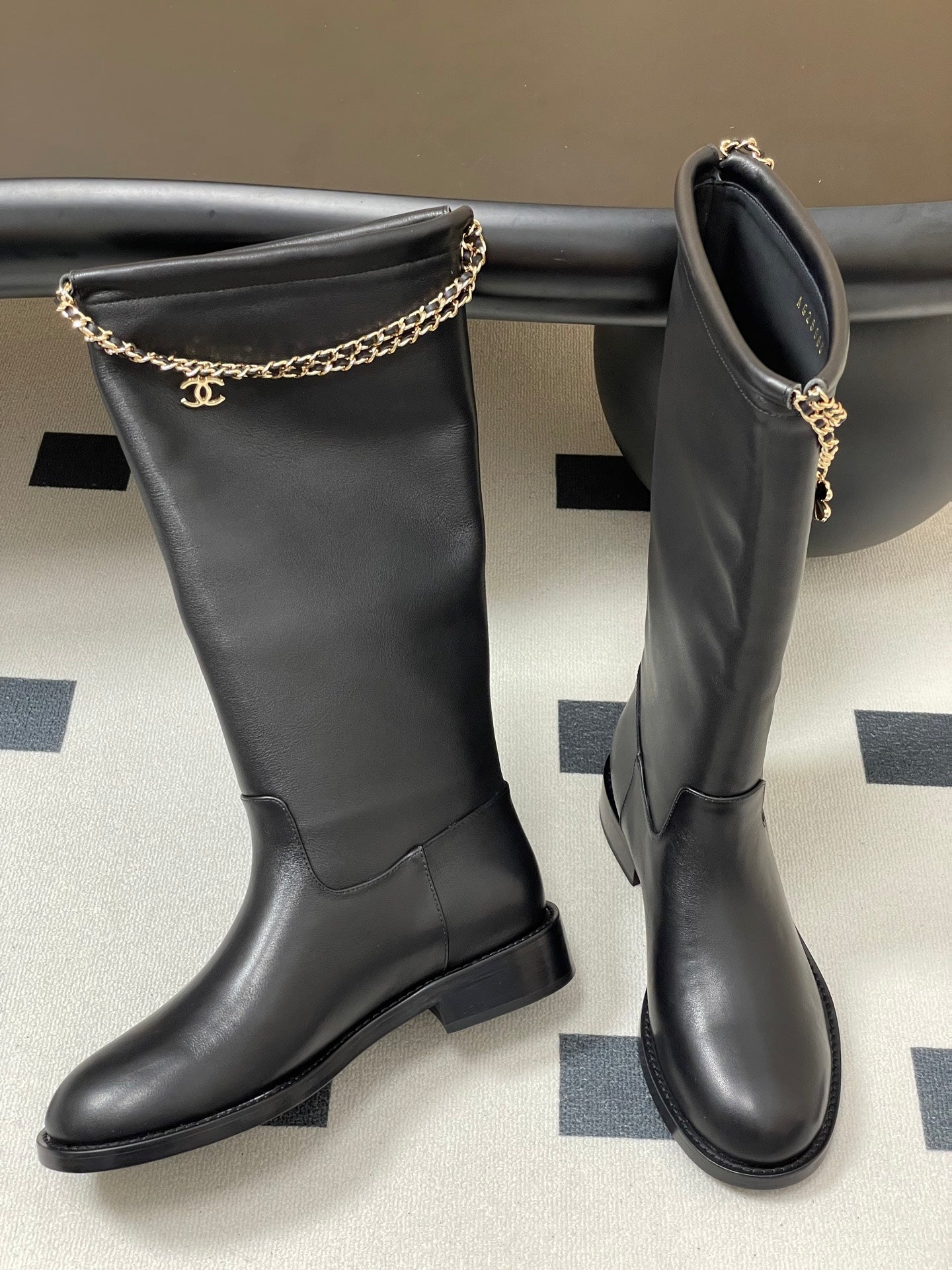Chain boots suede short boots