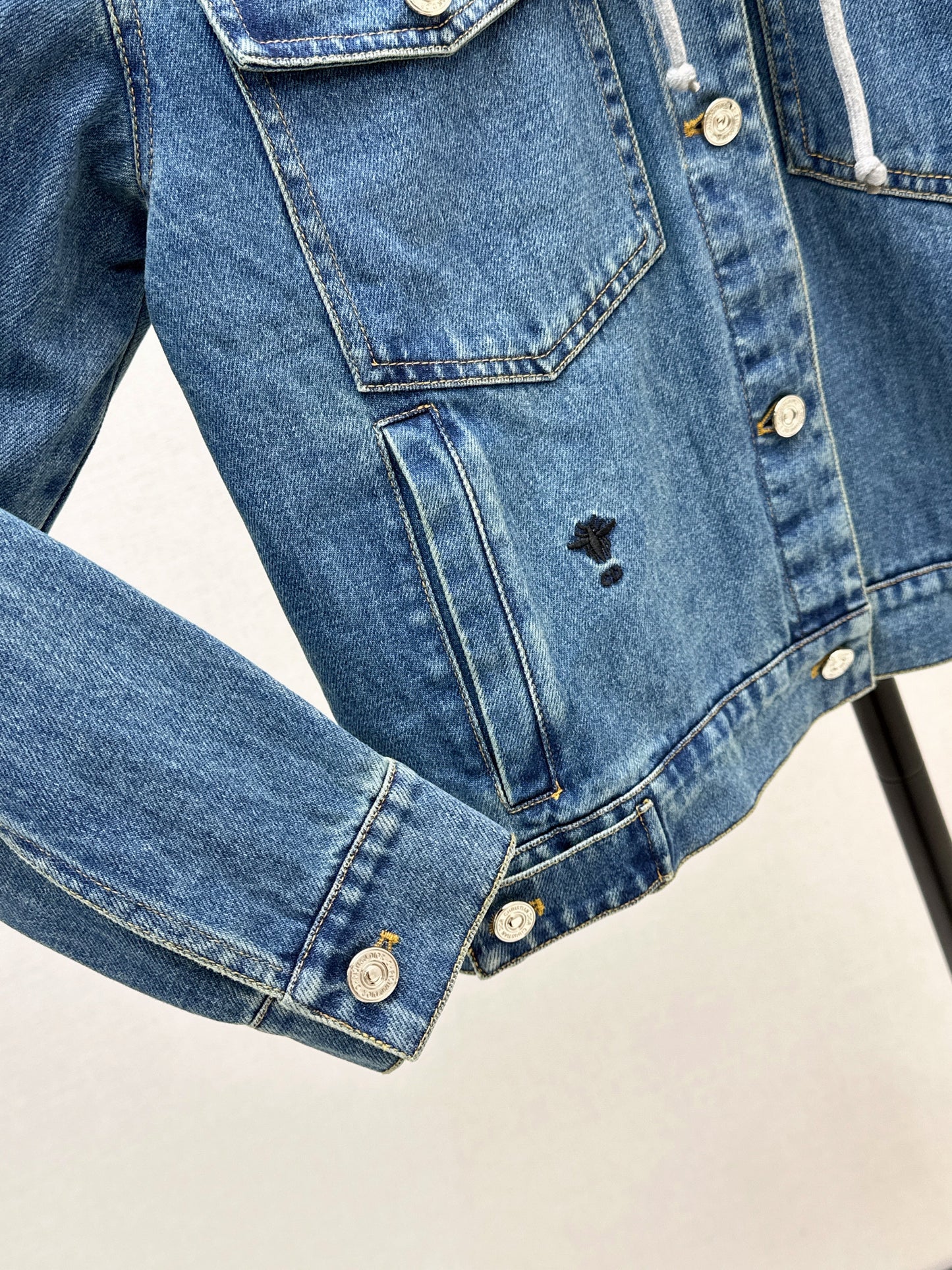 25fw Contrast color hooded denim jacket