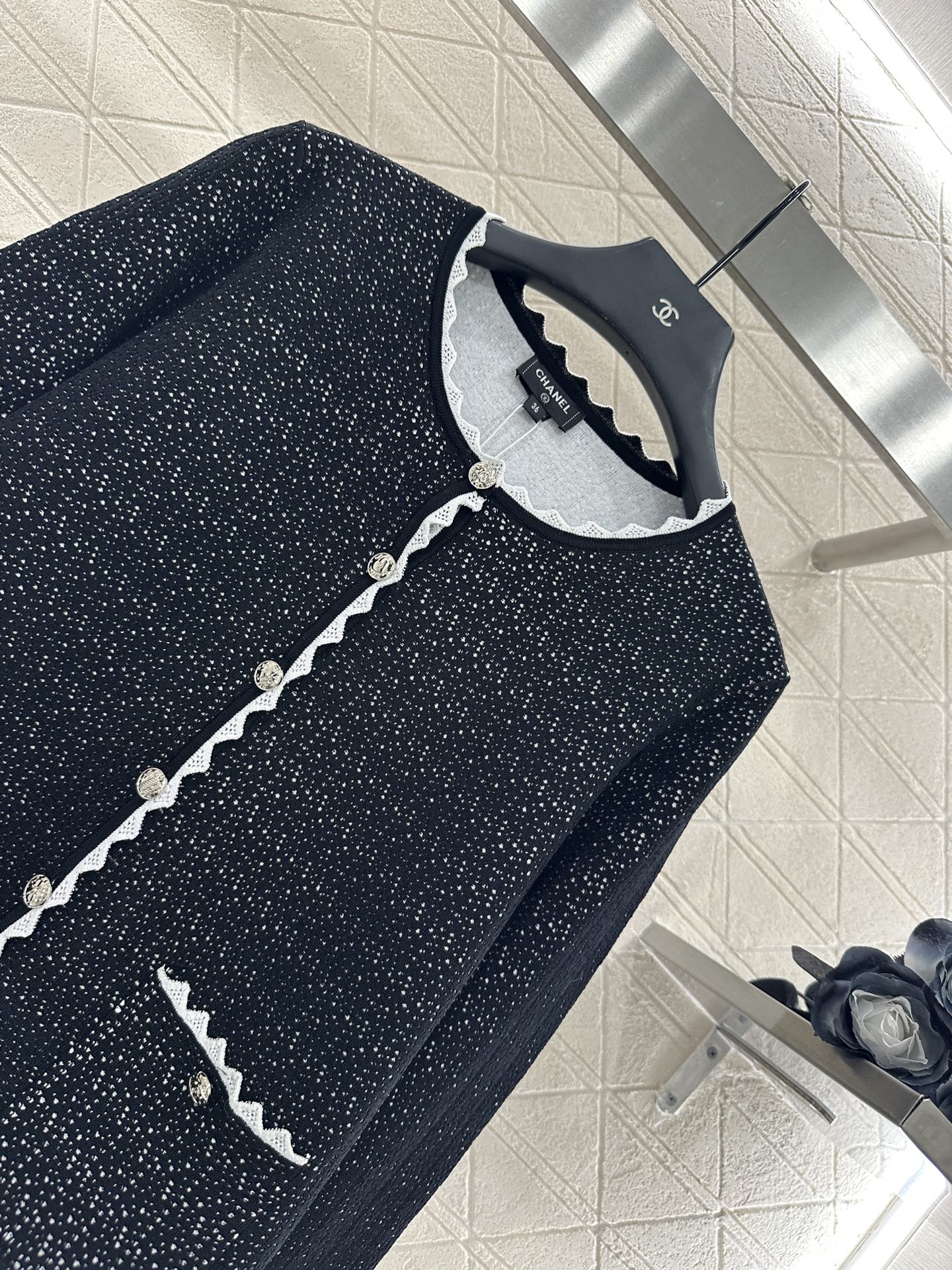 25fw Double layered knitted cardigan