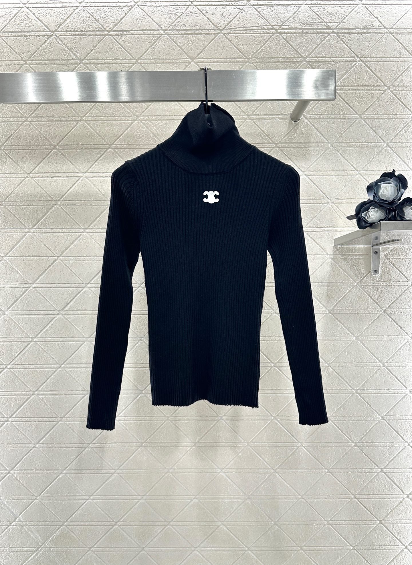 25fw Slim fit high neck base shirt